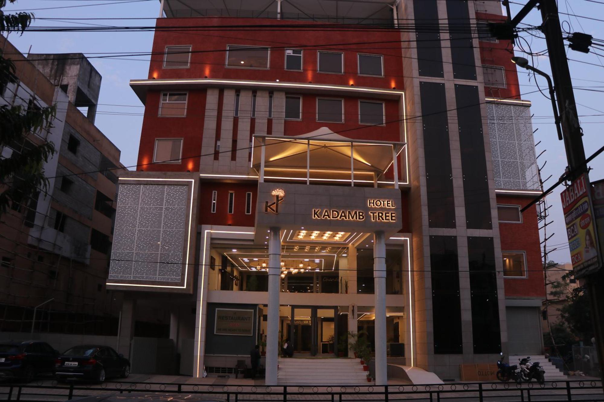 Hotel Kadamb Tree Jabalpur Esterno foto